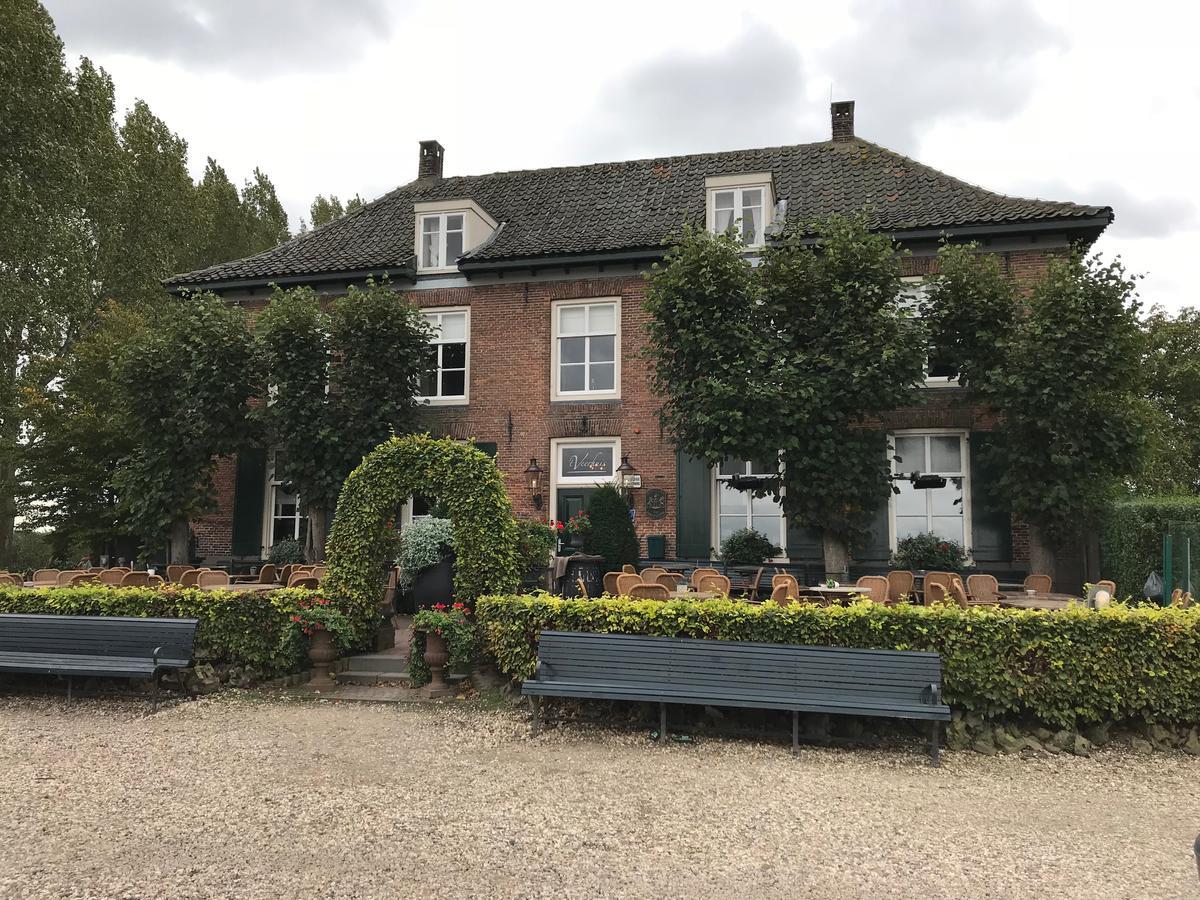 Veerhuis Opheusden Hotel Exterior photo